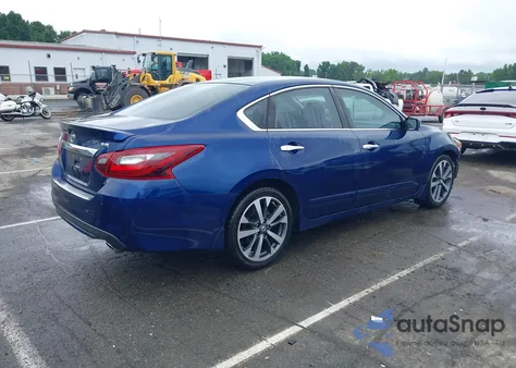 2017 Nissan Altima 2.5 Sr из США, поврежденный, VIN 1N4AL3AP4HC117394